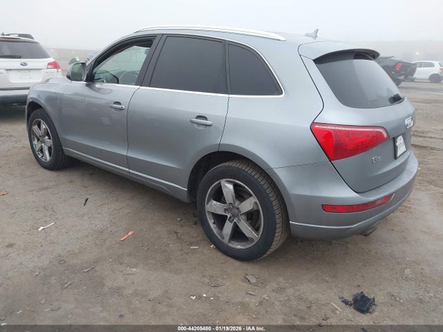 2010 AUDI Q5 WA1VKAFP2AA021710 Photo 2