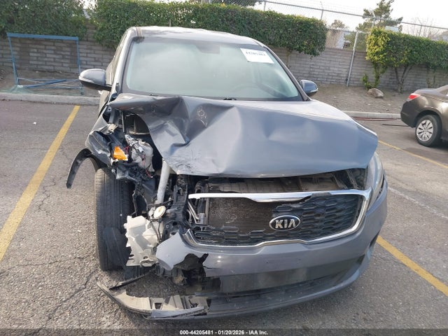 5XYPG4A56LG628493 KIA Sorento 3.3l Lx
