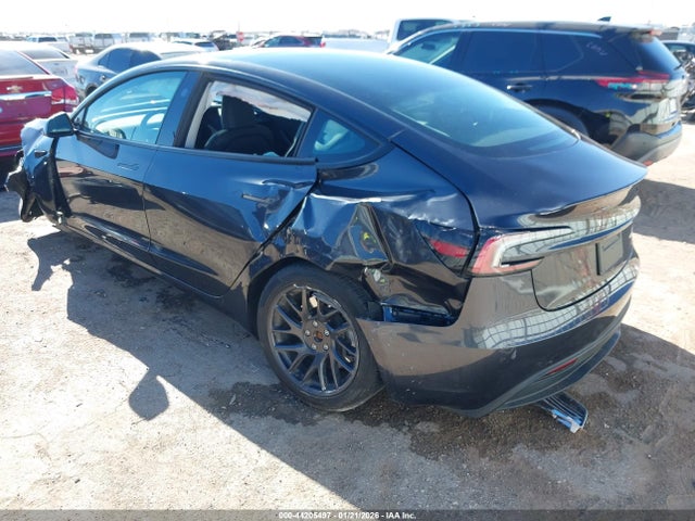 2024 TESLA MODEL 3 5YJ3E1EB6RF721226 Photo 2