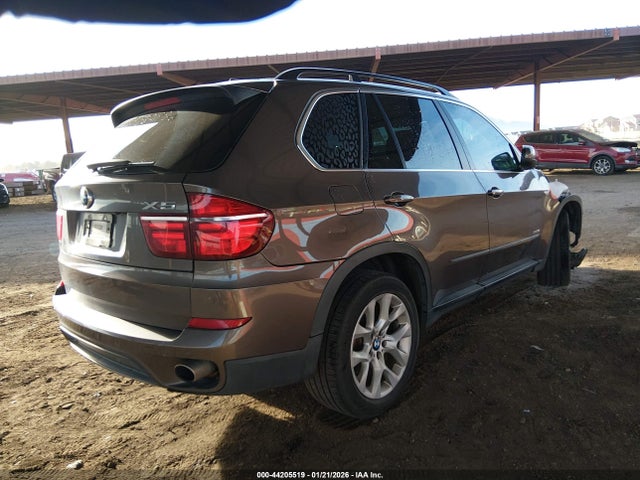 2013 BMW X5 5UXZV4C59D0E07796 Photo 3