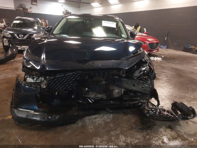 44205528 :رقم المزاد ، 3MVDMBCL0LM121750 vin ، 2020 Mazda Cx-30 Select Package مزاد بيع