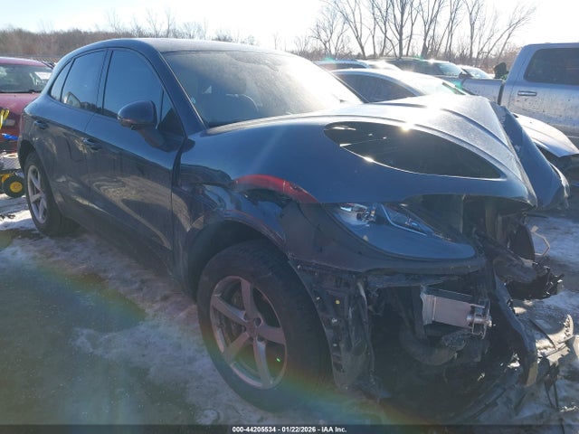 2021 PORSCHE MACAN WP1AA2A54MLB00404 Photo 0