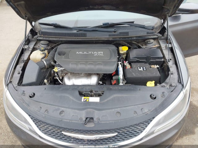 1C3CCCAB5GN106354 Chrysler 200 Limited