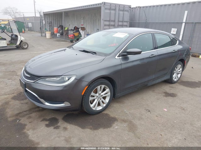 1C3CCCAB5GN106354 Chrysler 200 Limited