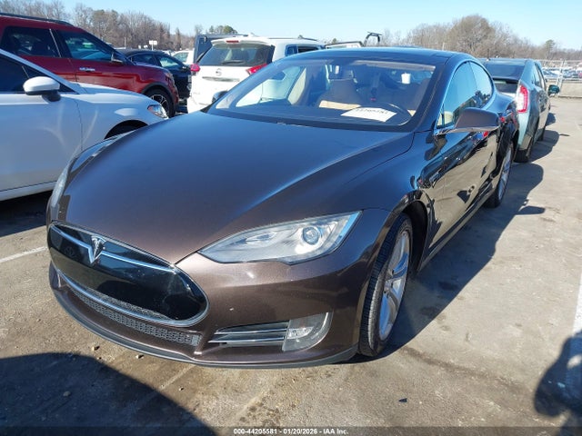 2013 TESLA MODEL S 5YJSA1CG0DFP14013 Photo 1