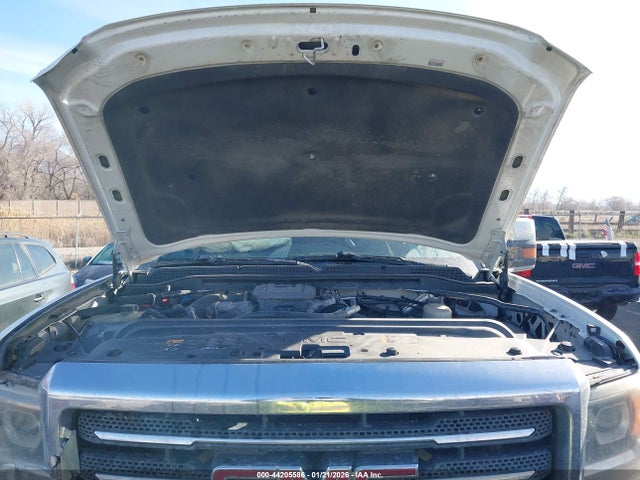 1GT12ZE85FF550561 GMC Sierra 2500hd Slt