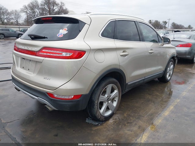 2017 LINCOLN MKC 5LMCJ1C98HUL56400 Photo 3