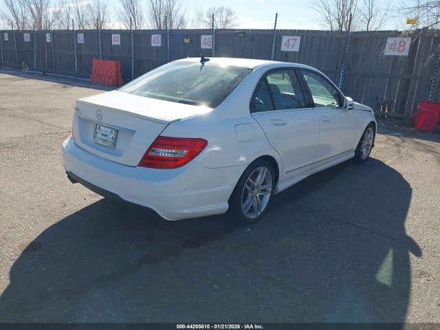 WDDGF4HB8ER315566 Mercedes-Benz C-class C 250 Sport