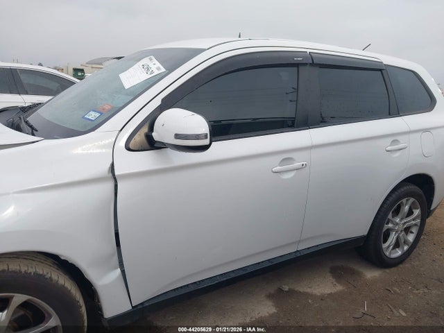 Продаж на аукціоні авто 2014 Mitsubishi Outlander Se, vin: JA4AD3A30EZ010494, номер лоту: 44205629