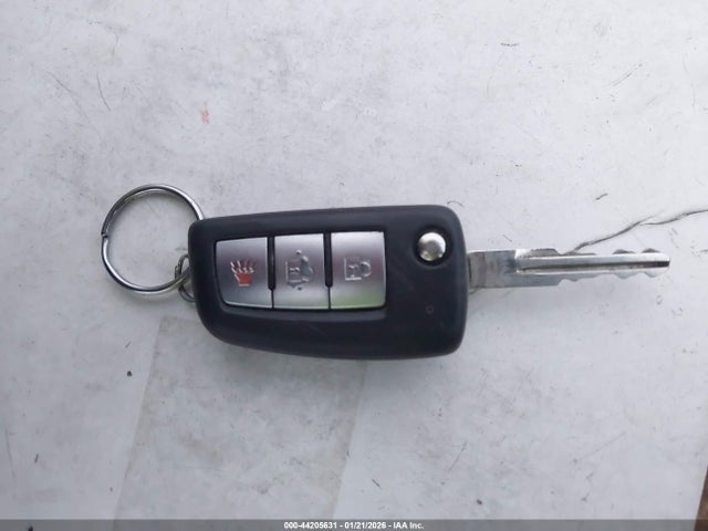 Nissan ROGUE S 2016 KNMAT2MT2GP630129 Image 11