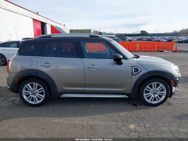 Mini Countryman Cooper S 2017 WMZYT3C30H3D98325 Image 14