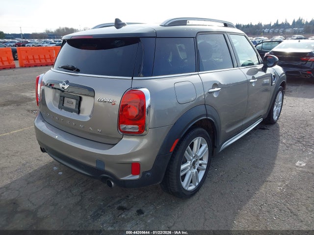 Mini Countryman Cooper S 2017 WMZYT3C30H3D98325 Image 4