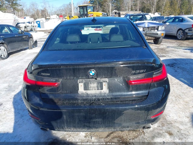 44205646 :رقم المزاد ، 3MW5R7J04M8B88548 vin ، 2021 Bmw 330i Xdrive مزاد بيع