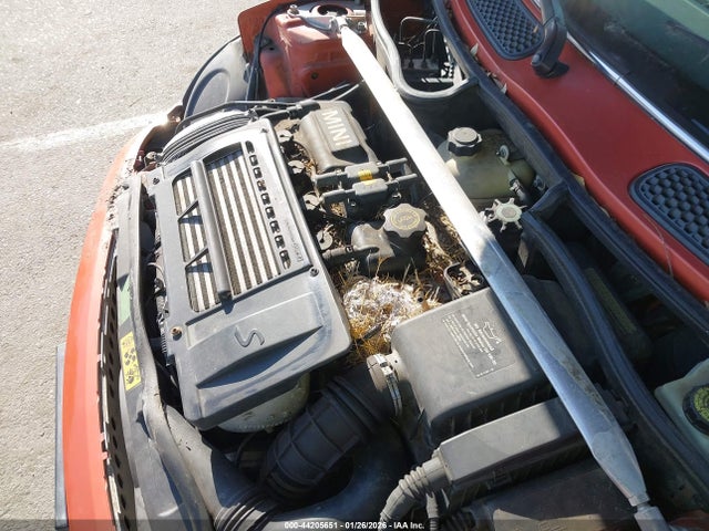 2006 MINI COOPER S WMWRH33516TL93715 Photo 5