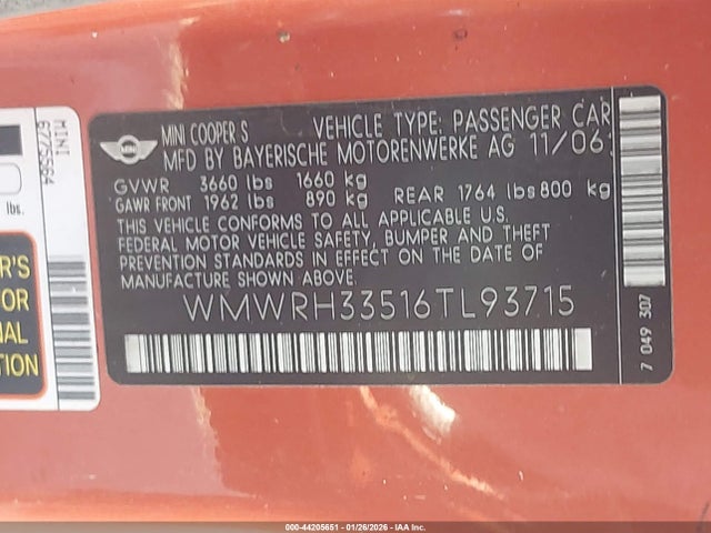 2006 MINI COOPER S WMWRH33516TL93715 Photo 8