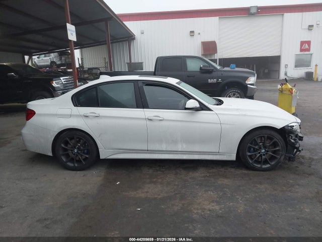 44205659 :رقم المزاد ، WBA8B3C50JK384841 vin ، 2018 Bmw 340i مزاد بيع