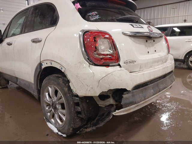 2016 FIAT 500X ZFBCFYBT6GP375705 Photo 5