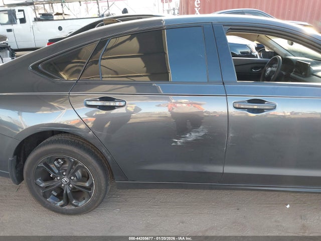 1HGCY1F42SA055683 Honda ACCORD SE