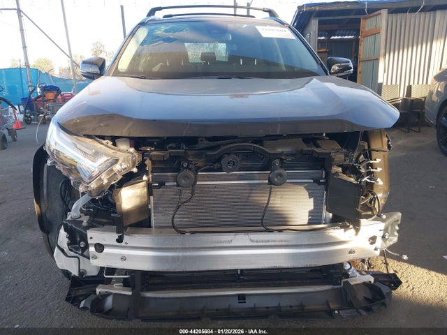 JTMRWRFV1SJ070973 Toyota Rav4 Hybrid Xle