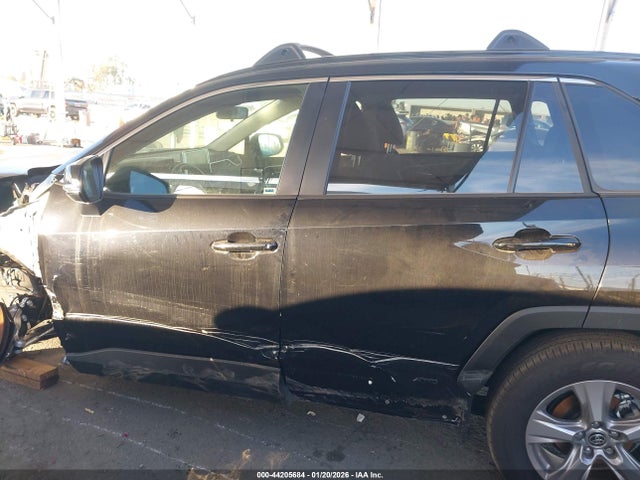 JTMRWRFV1SJ070973 Toyota Rav4 Hybrid Xle