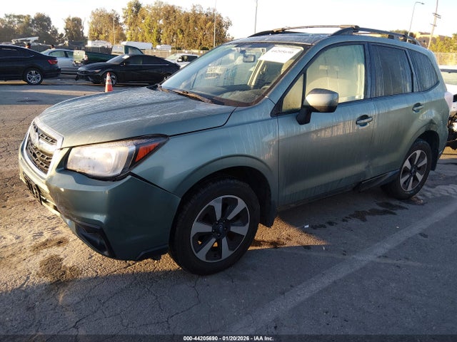 Subaru Forester 2.5i Premium 2017 JF2SJAGC4HH465312 Image 2