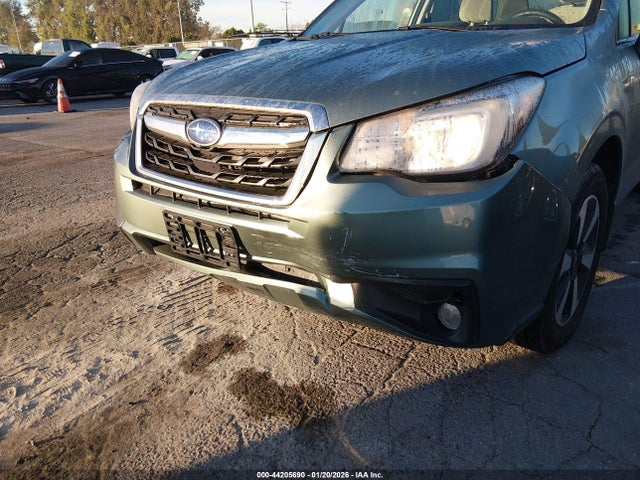 Subaru Forester 2.5i Premium 2017 JF2SJAGC4HH465312 Image 6