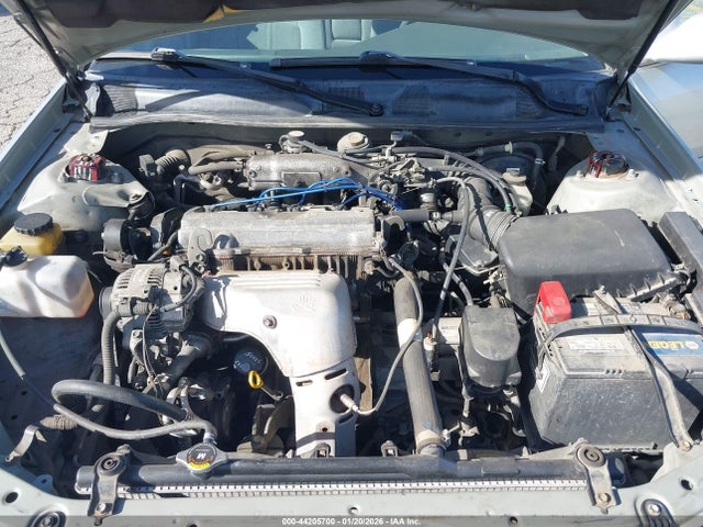 2001 TOYOTA CAMRY JT2BG22K210604481 Photo 9