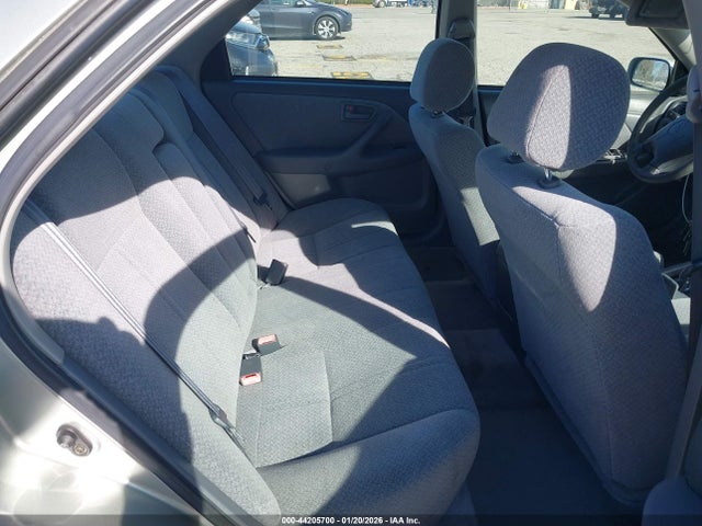 2001 TOYOTA CAMRY JT2BG22K210604481 Photo 7