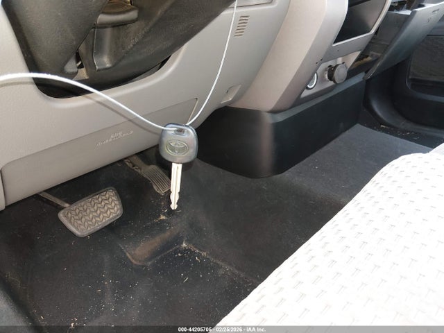 2013 TOYOTA TUNDRA 5TFUM5F11DX040586 Photo 10