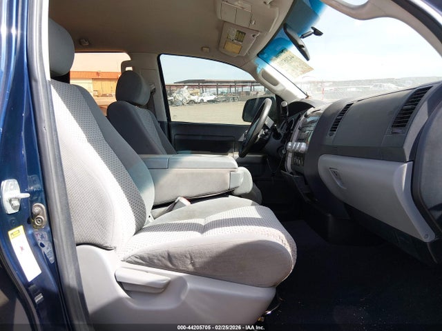 2013 TOYOTA TUNDRA 5TFUM5F11DX040586 Photo 4