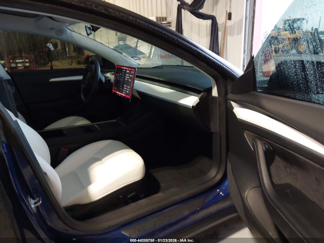 2023 TESLA MODEL 3 5YJ3E1EA9PF384023 Photo 4
