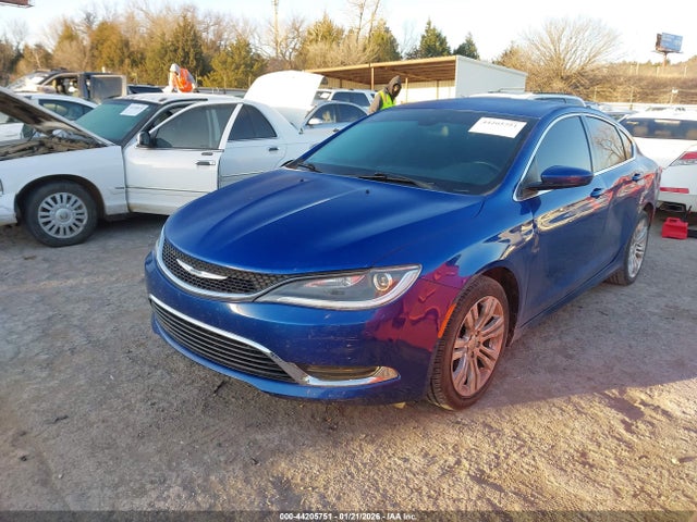 Продаж на аукціоні авто 2015 Chrysler 200 Limited, vin: 1C3CCCAB7FN710468, номер лоту: 44205751