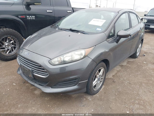 Ford FIESTA SE 2017 3FADP4BJ6HM154169 Image 2