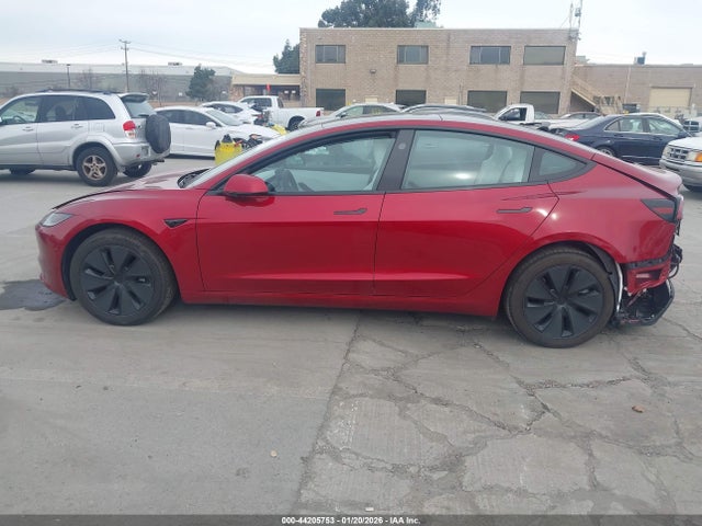 5YJ3E1EA0SF049208 Tesla Model 3 Long Range Rear-wheel Drive/standard Rear-wheel Drive