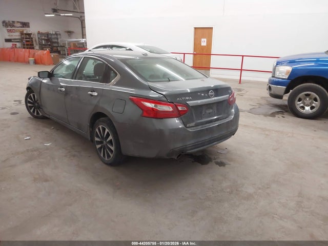 1N4AL3AP9JC193795 Nissan Altima 2.5 Sv