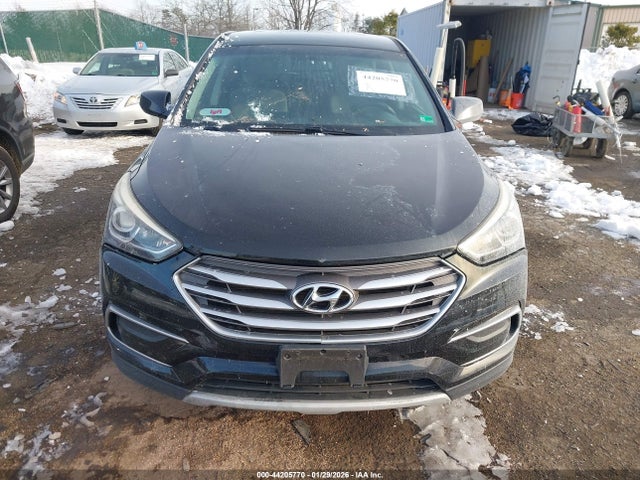 Продаж на аукціоні авто 2017 Hyundai Santa Fe Sport 2.4l, vin: 5NMZTDLB1HH003617, номер лоту: 44205770