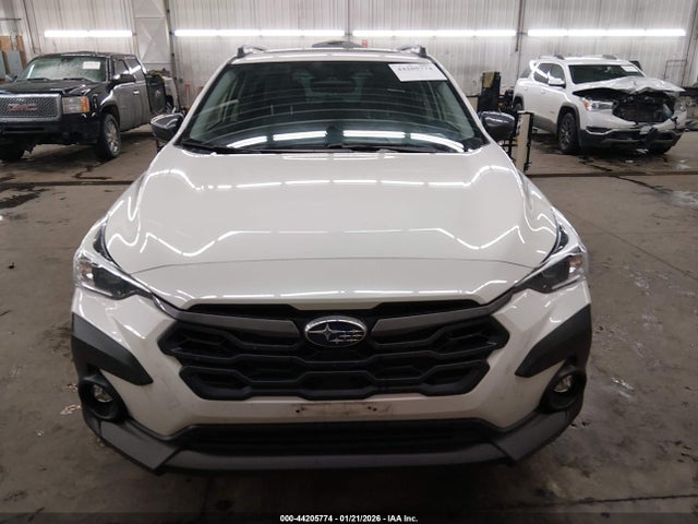 Продаж на аукціоні авто 2024 Subaru Crosstrek Premium, vin: JF2GUADC2R8320496, номер лоту: 44205774