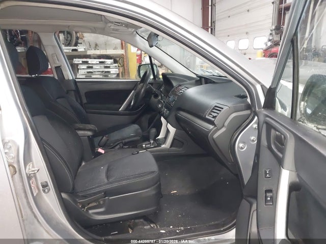 44205787 :رقم المزاد ، JF2SJAEC1EH416518 vin ، 2014 Subaru Forester 2.5i Premium مزاد بيع