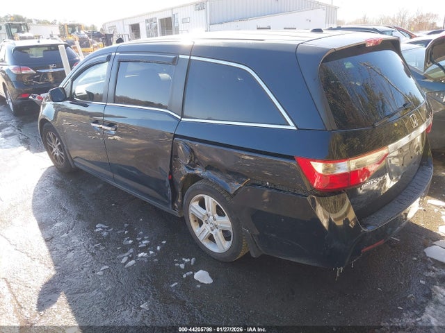 2011 HONDA ODYSSEY 5FNRL5H60BB012657 Photo 2