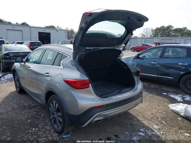 Aukcja sprzedaży 2018 Infiniti Qx30 Essential, vin: SJKCH5CR2JA005626, numer aukcji: 44205804