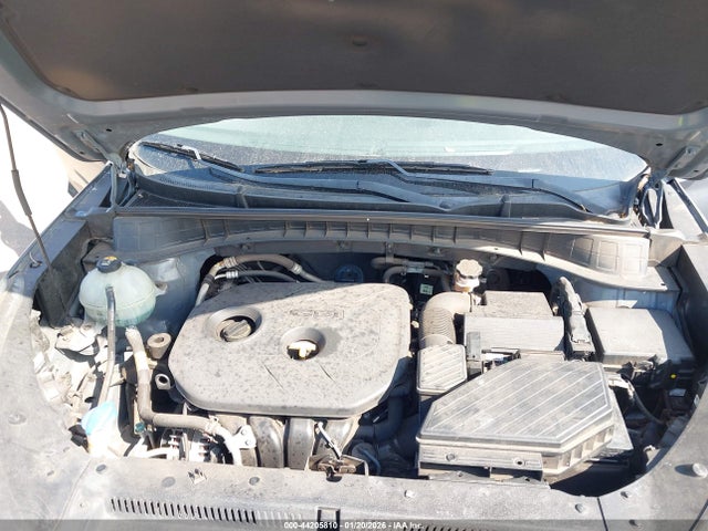 KM8J33A41JU626791 Hyundai TUCSON SEL