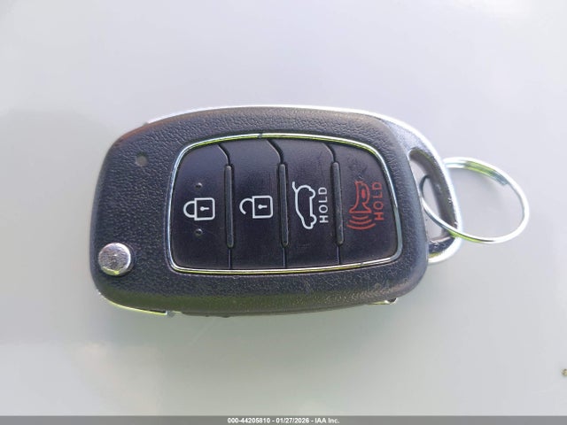 KM8J33A41JU626791 Hyundai TUCSON SEL