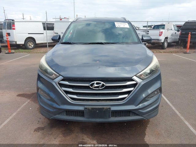 KM8J33A41JU626791 Hyundai TUCSON SEL