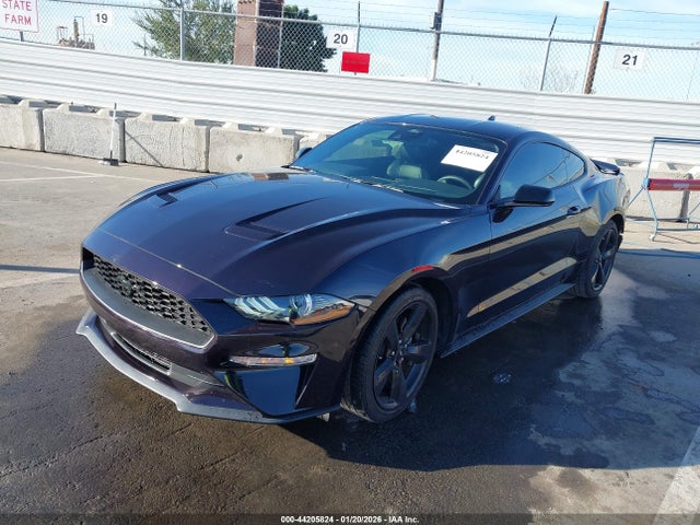 Ford Mustang Ecoboost Premium Fastback 2022 1FA6P8TH1N5127720 Image 2