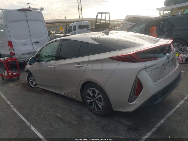 JTDKARFP6H3048689 Toyota Prius Prime Premium