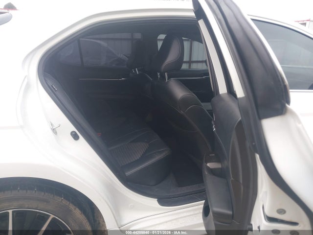 4T1G11BK9MU044086 Toyota Camry Se Awd