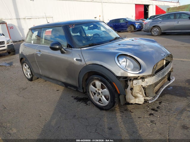 2017 MINI HARDTOP WMWXP5C39H3C64812