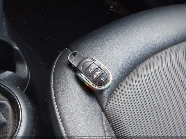 2017 MINI HARDTOP WMWXP5C39H3C64812 Photo 10