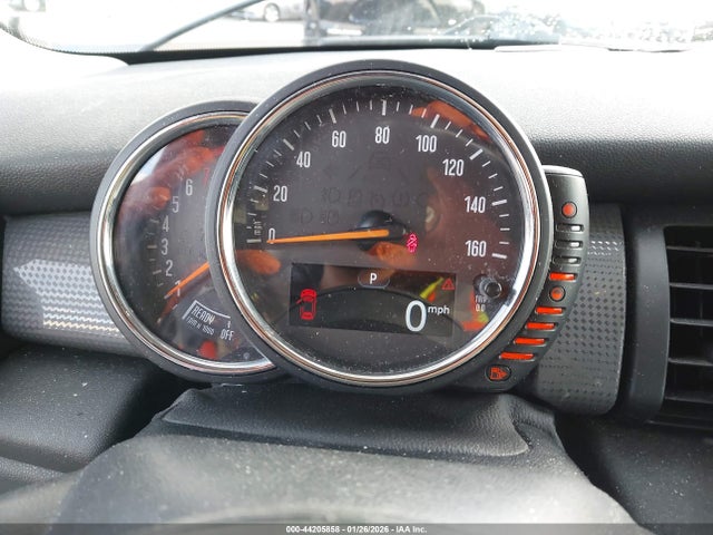 2017 MINI HARDTOP WMWXP5C39H3C64812 Photo 6