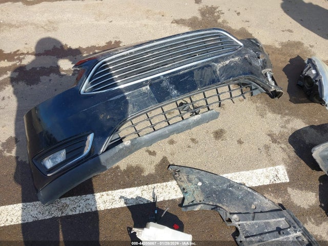 1FADP3N27GL323811 Ford Focus Titanium